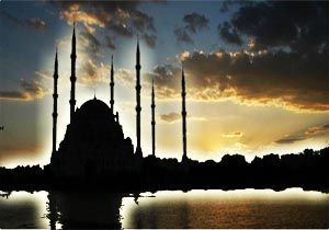 Diyanet leri Bakan Grmez den Kandil Mesaj